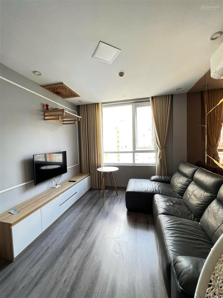 Cần cho thuê gấp căn hộ the cbd 3pn 2wc giá 10tr/tháng  0909 167 *** nhung xem nhà