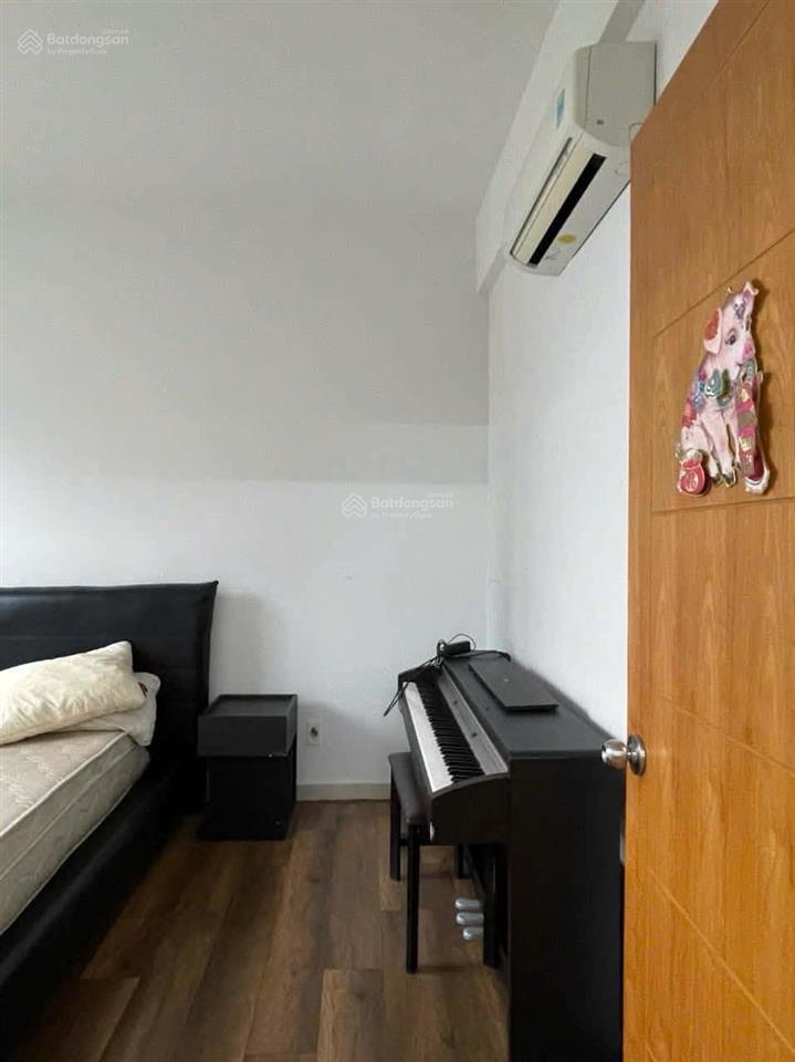 Cần cho thuê gấp căn hộ the cbd 3pn 2wc full nội thất giá 12,5tr/tháng  0909 167 *** nhung xem nhà
