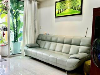 Cần bán gấp căn hộ krista 3pn 2wc có nội thất giá 6.7tỷ.  0909 167 *** nhung xem nhà
