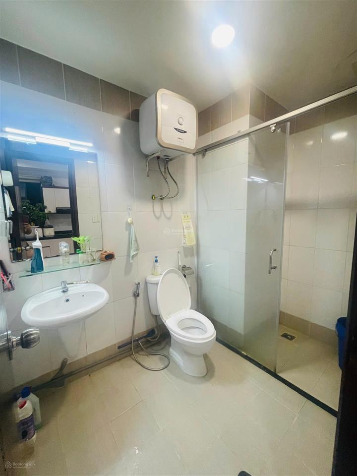 Cần bán căn hộ cao ốc thịnh vượng 2pn 2wc 77m2 giá 4.350 tỷ  0909 167 *** nhung