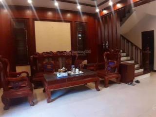 Cần bán gấp duy nhất căn biệt thự mặt phố thọ tháp quận cầu giấy dt 189m2,4t,mt 14m giá 83 tỷ