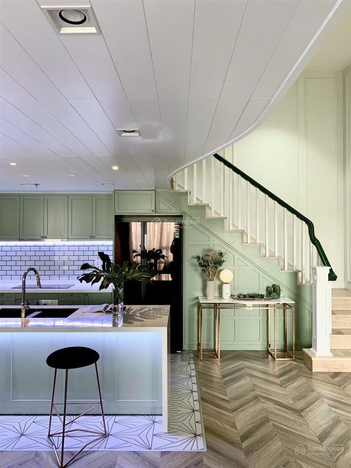 Bán cc tại masteri thảo điền, 15 tỷ, 143m2, giá ưu đãi
