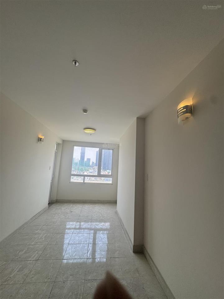 Bán căn block a view quận 1, giá 3,15 tỷ, ký hđmb được luôn trong ngày