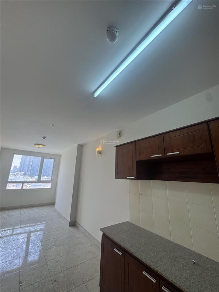 Bán căn block a view quận 1, giá 3,15 tỷ, ký hđmb được luôn trong ngày