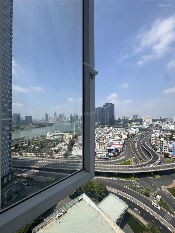 Bán căn (đã có sổ) riverside 90 khu saigon pearl 1pn giá 3,8 tỷ view sông q1