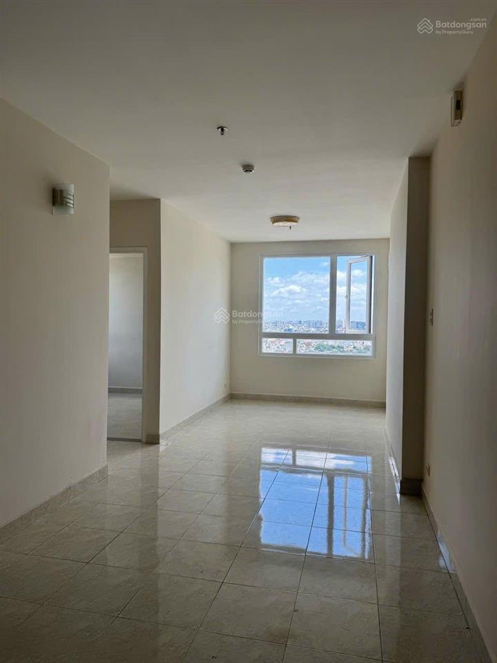 Bán gấp 2pn giá chỉ 4,25 tỷ chung cư riverside 90