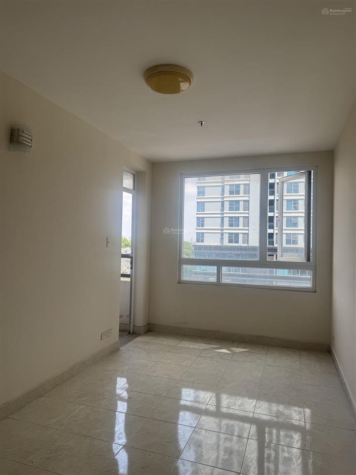Bán chung cư riverside 90 căn 1pn giá 3 tỷ 3 view biệt thự
