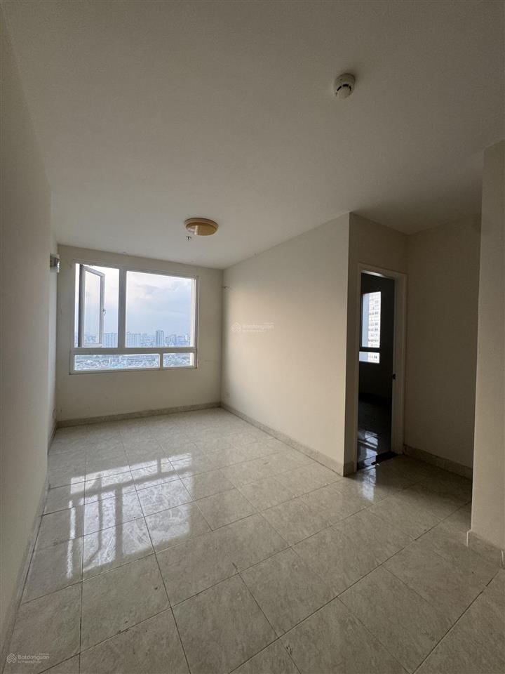 2pn, giá 4 tỷ 25 tầng cao tại riverside 90 nguyễn hữu cảnh