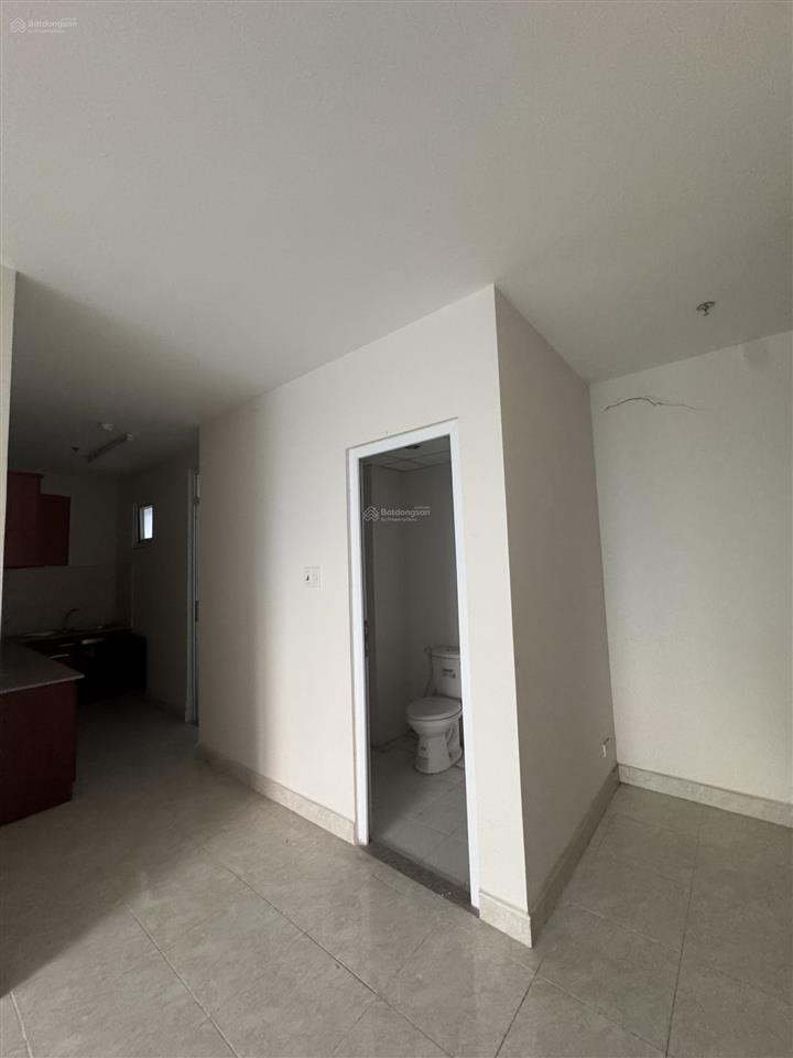 2pn, giá 4 tỷ 25 tầng cao tại riverside 90 nguyễn hữu cảnh