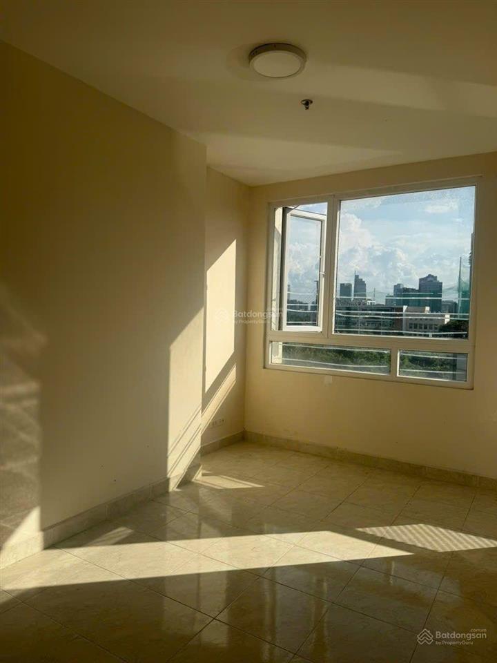 Bán nhanh 1pn (có sổ sẵn) giá 3 tỷ 1 view bason q1