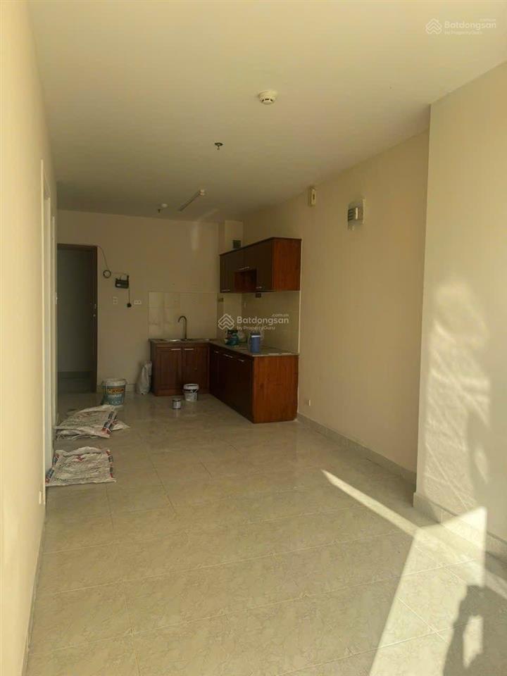 Bán 1pn  40m2 tầng cao, view bason q1
