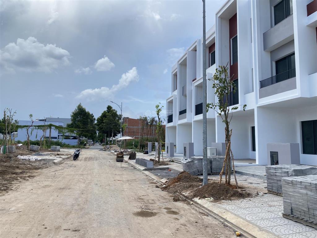 Bán nền sổ đỏ khu đô thị stella mega  khu dân cư ngân thuận cũ đầy đủ diện tích, lộ giới