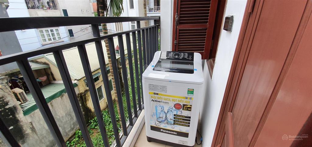 Cho thuê căn hộ 1 phòng ngủ. 1 phòng khách ngõ 612 lạc long quân tây hồ