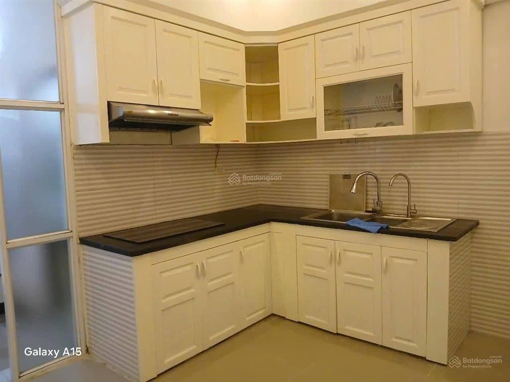 Cho thuê nhà riêng lạc long quân  tây hồ đ/c ngõ long quân  diện tích 47m² x 3 tầng