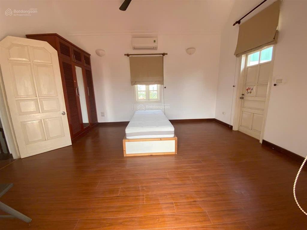 Cho thuê nhà 5 tầng khu phố tô ngọc vân, tây hồ, hà nội