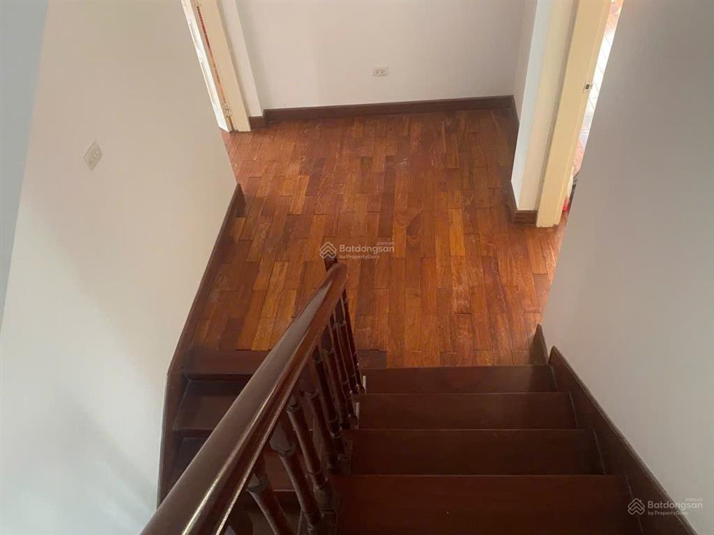 Cho thuê nhà 5 tầng khu phố tô ngọc vân, tây hồ, hà nội