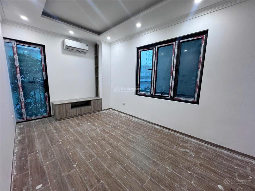 Cho thuê nr 18pn, 18wc, 50m2, 72 triệu, tại âu cơ, tứ liên, tây hồ, hà nội, giá ưu đãi hot!