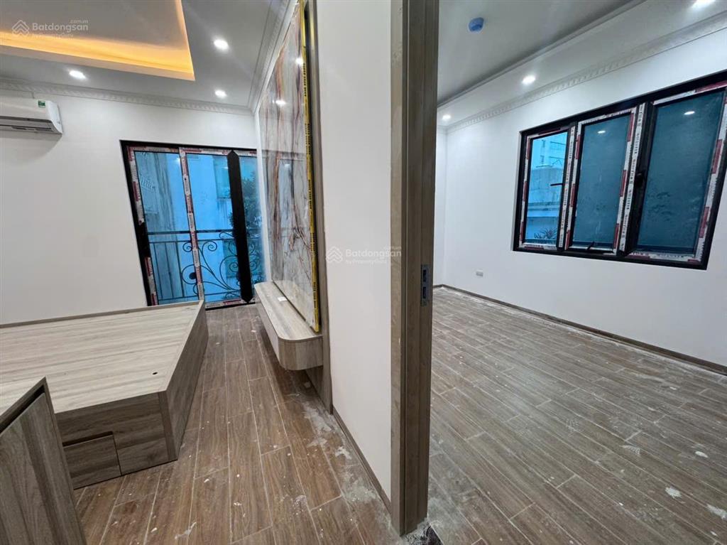 Cho thuê nr 18pn, 18wc, 50m2, 72 triệu, tại âu cơ, tứ liên, tây hồ, hà nội, giá ưu đãi hot!