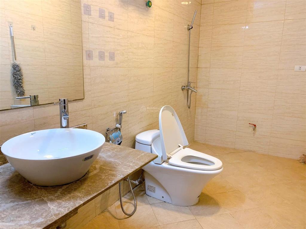 Nhà 4 phòng ngủ ở ngõ 349 âu cơ, tây hồ giá 25 triệu đầy đủ đồ  0966 405 ***