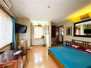 Cho thuê nhà 5 tầng. địa điểm đường vũ miên/ yên phụ/ tây hồ. giá 22.00.000 vnd 1 tháng