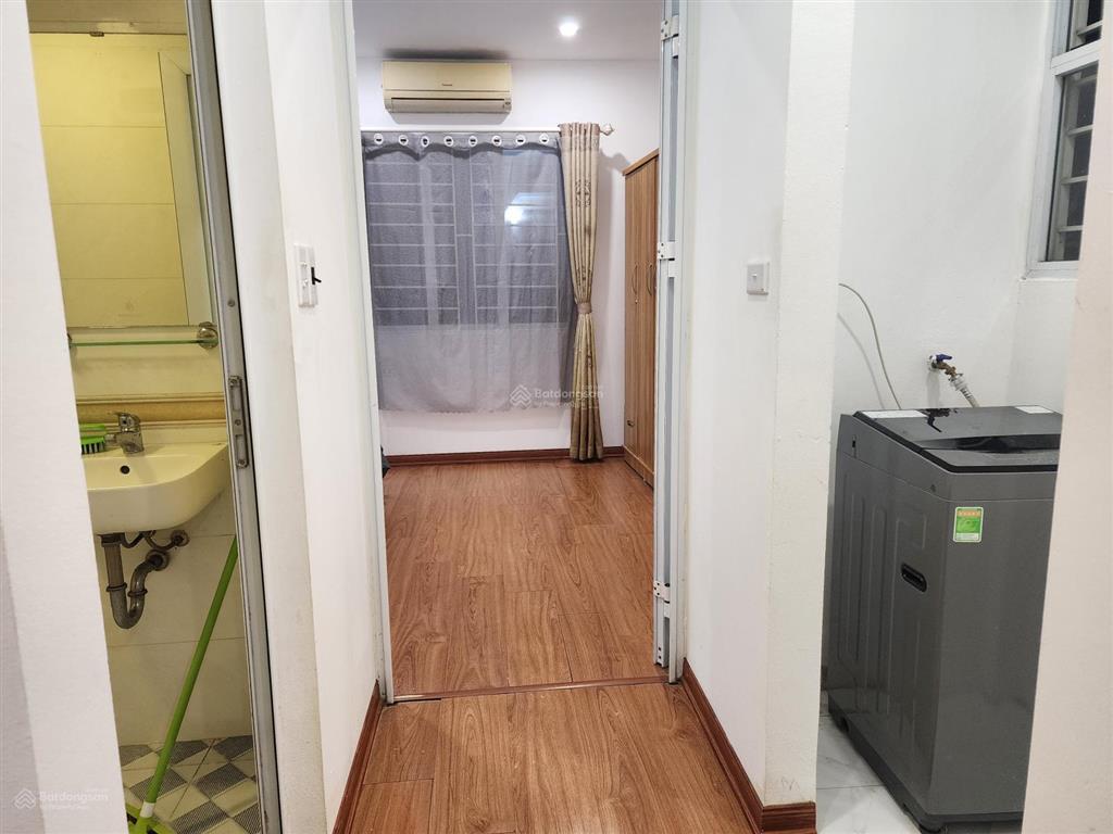 Cho thuê căn hộ 1pn, 1wc, 70m2 tại xuân diệu, 6,7 triệu vnd, tầng 1 .ưu tiên 1 xe máy