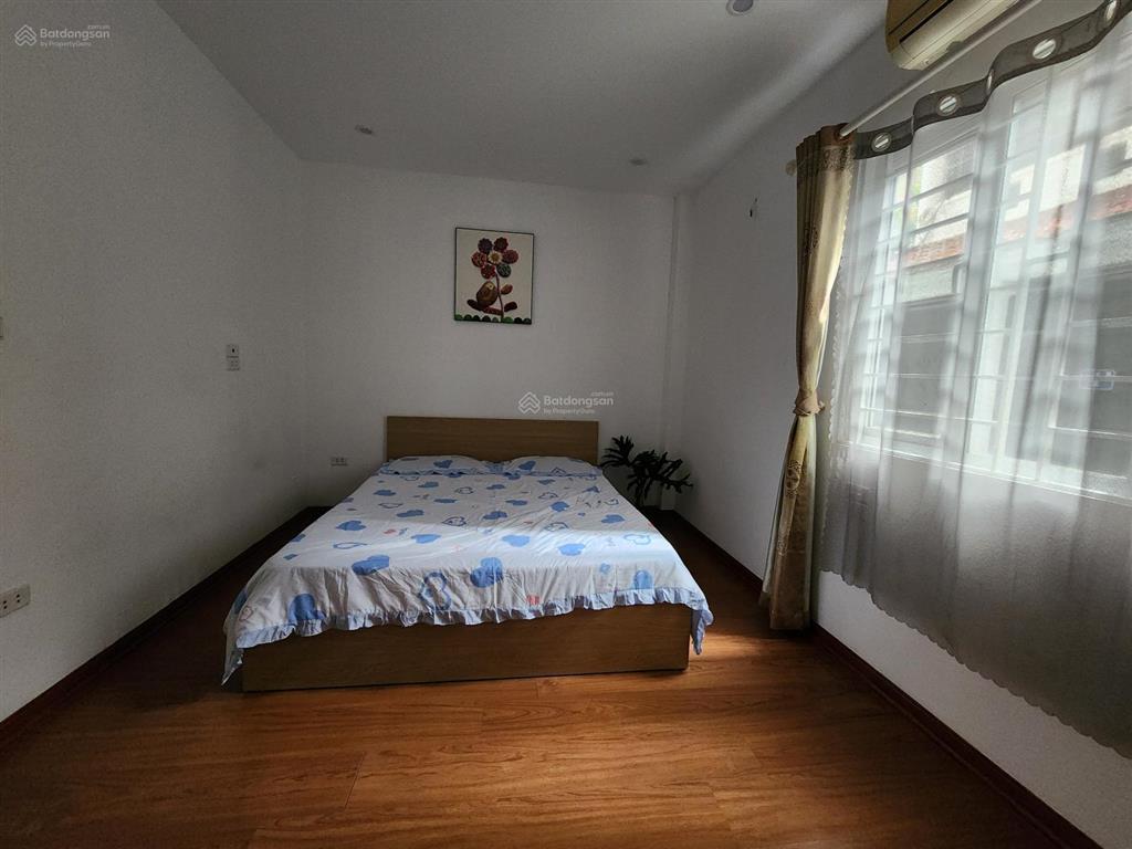 Cho thuê căn hộ 1pn, 1wc, 70m2 tại xuân diệu, 6,7 triệu vnd, tầng 1 .ưu tiên 1 xe máy
