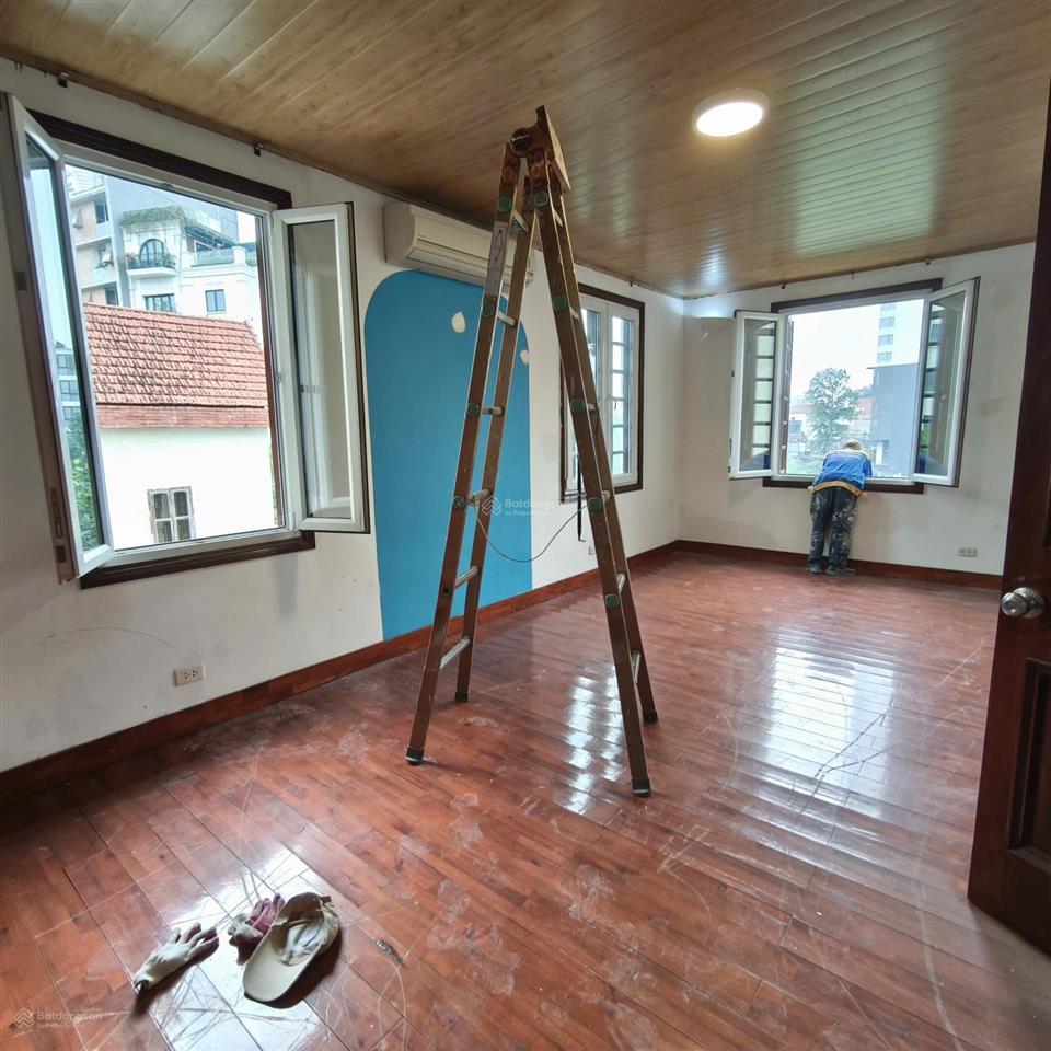 Hàng hiếm tại tô ngọc vân, quảng an, tây hồ, 55 triệu, 200m2 cho thuê nhà riêng phù hợp mở cafe .