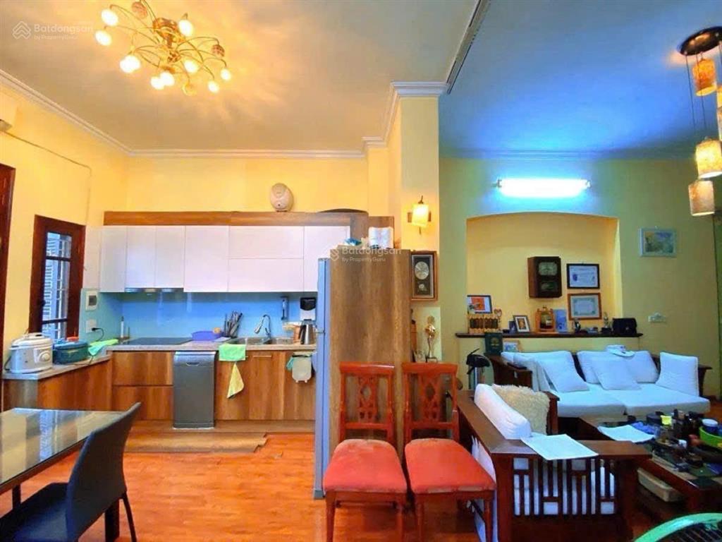 Cho thuê nhà lạc long quân, hà nội, mặt tiền rộng mười mét kinh doanh đỉnh hiếm trong tầm