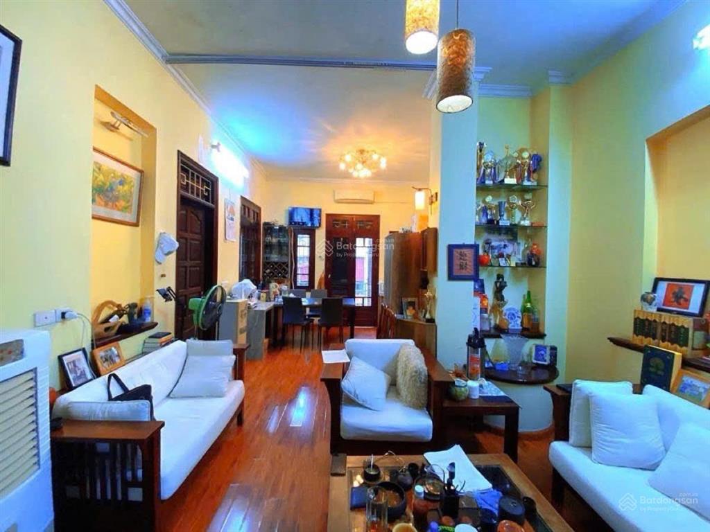 Cho thuê nhà lạc long quân, hà nội, mặt tiền rộng mười mét kinh doanh đỉnh hiếm trong tầm