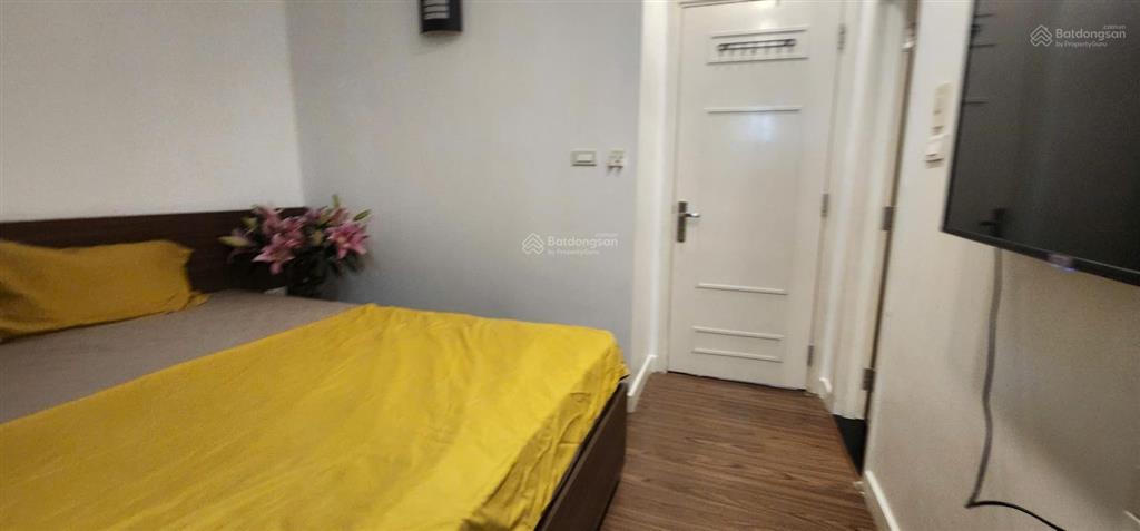 Cho thuê căn hộ 2pn, 2vs, 85m2, 12 triệu đặng thai mai, quảng an, tây hồ, hà nội