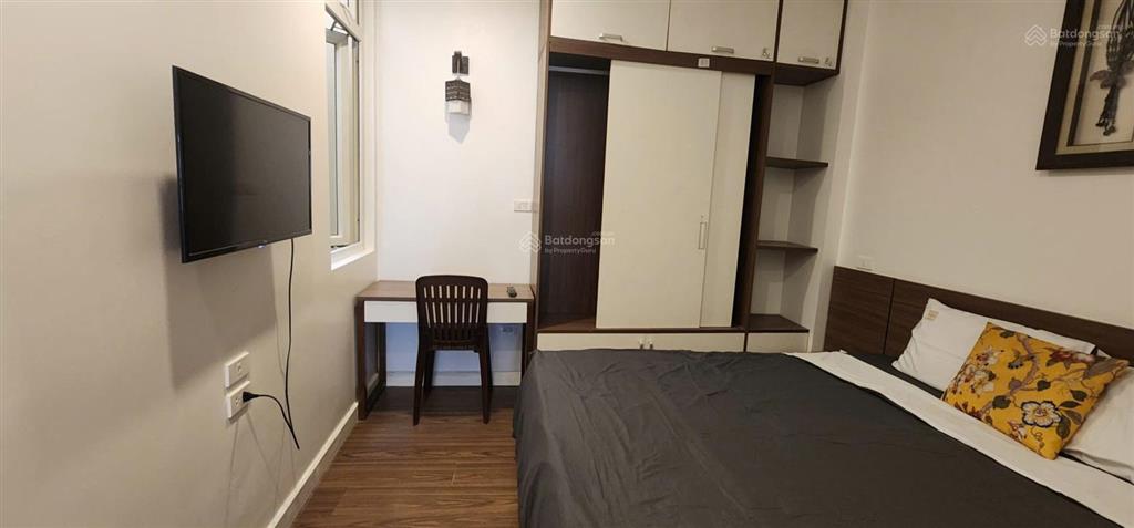 Cho thuê căn hộ 2pn, 2vs, 85m2, 12 triệu đặng thai mai, quảng an, tây hồ, hà nội