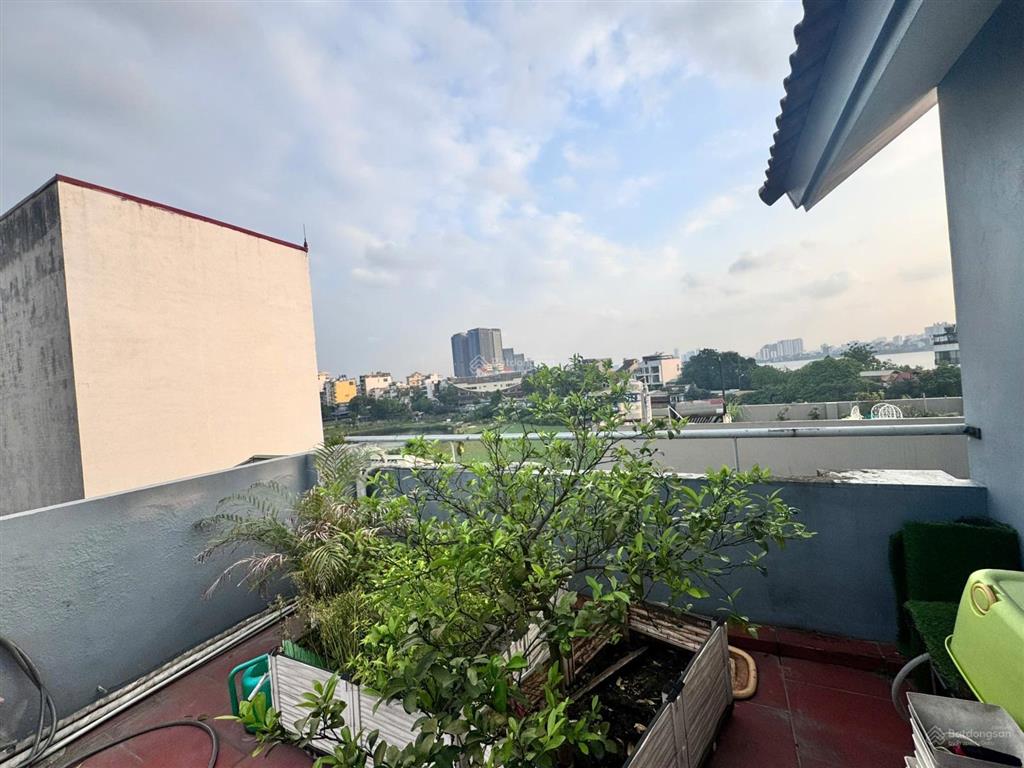 Cho thuê biệt thự/ 4 tầng 4 phòng ngủ (giá 35 triệu/th)