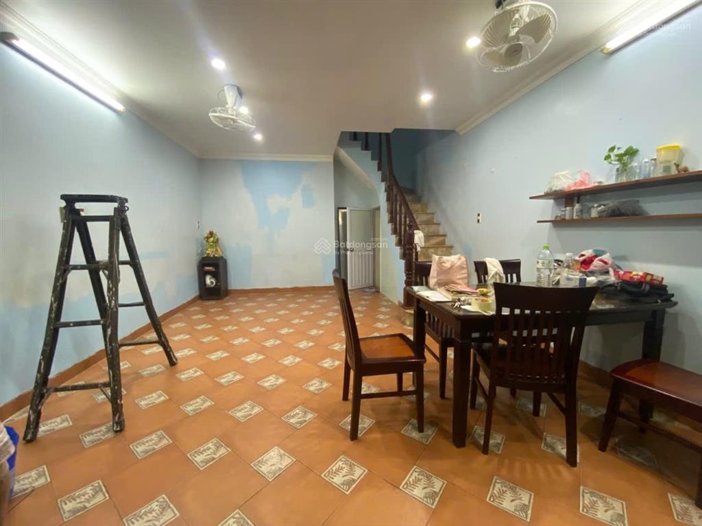 Cho thuê nhà 5 tầng khu phố âu cơ  tây hồ  hà nội  vị trí thuận tiện tại khu phố âu cơ,