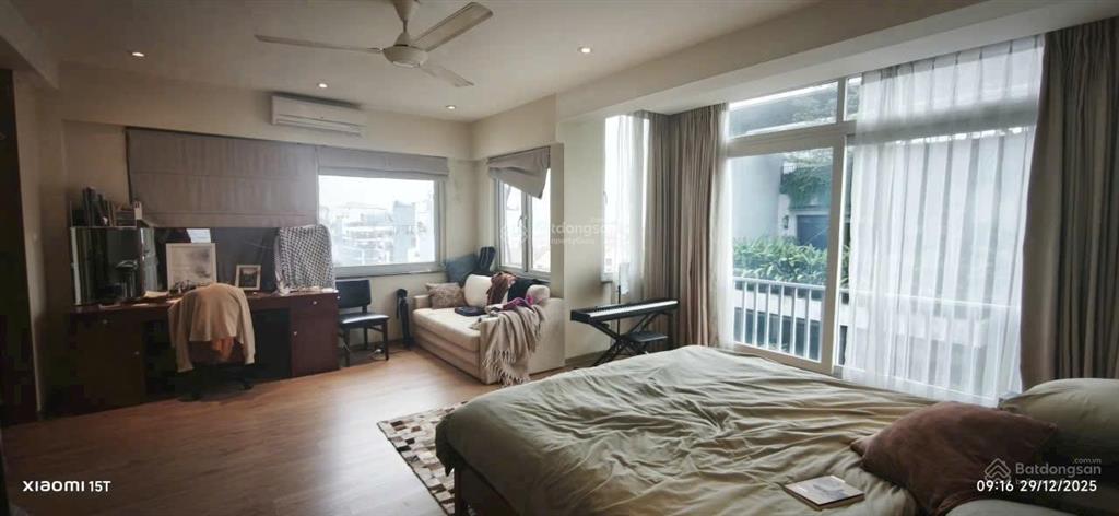 Cho thuê tòa nhà 9 tầng tô ngọc vân .quận tây hồ .hà nội
