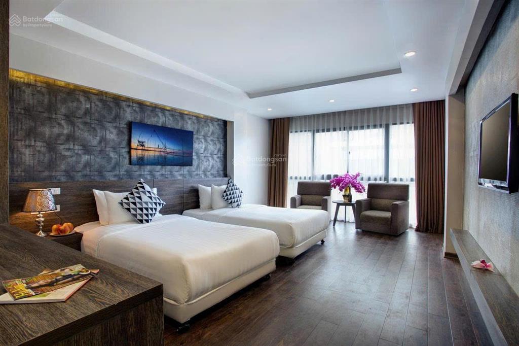 Cho thuê khách sạn trung tâm hai bà trưng  khu vực khách quốc tế đông đúc
