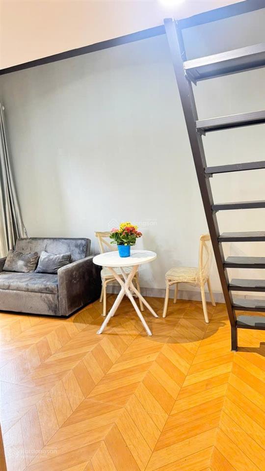 Cần cho thuê toà chdv mới tinh,thang máy. đội cấn diện tích 130mx5 tầng,gồm 20 phòng khép kín
