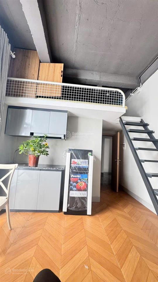 Cần cho thuê toà chdv mới tinh,thang máy. đội cấn diện tích 130mx5 tầng,gồm 20 phòng khép kín