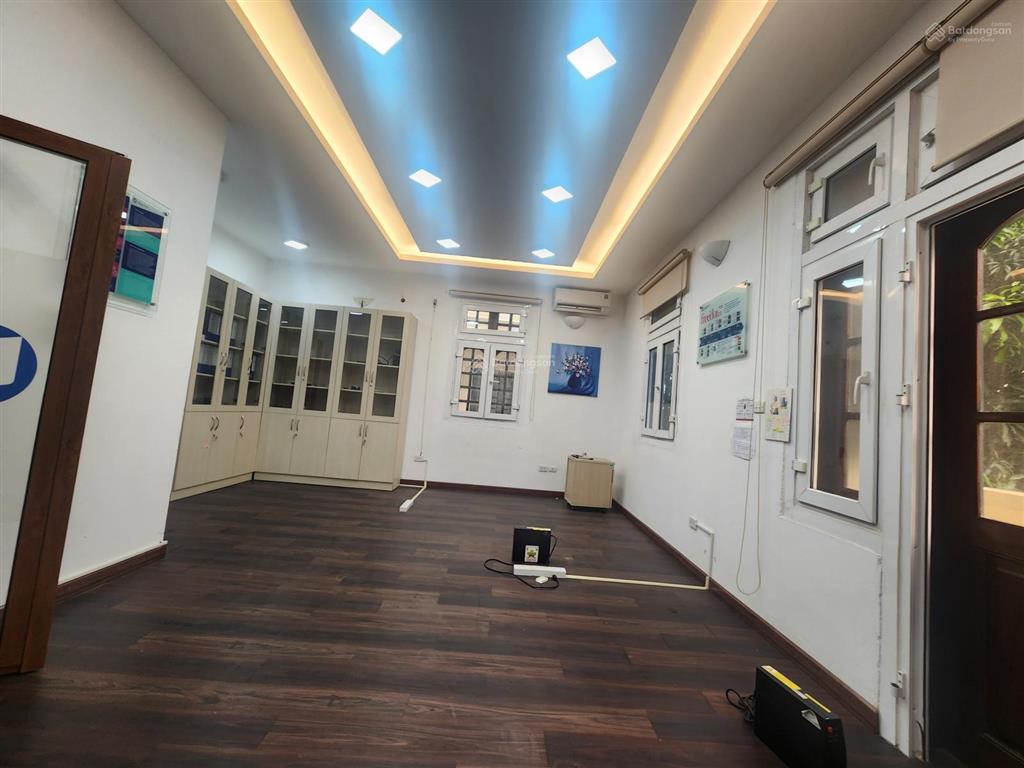 Cơ hội thuê nhà sân vườn vị trí đắc địa tại tô ngọc vân cần cho thuê nhà riêng