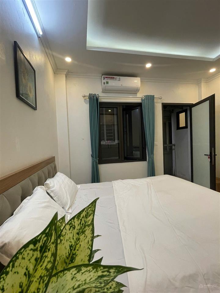 Cho thuê căn hộ 1pn, 1vs, 60m², 7 triệu tại lạc long quân, tây hồ hàng hiếm