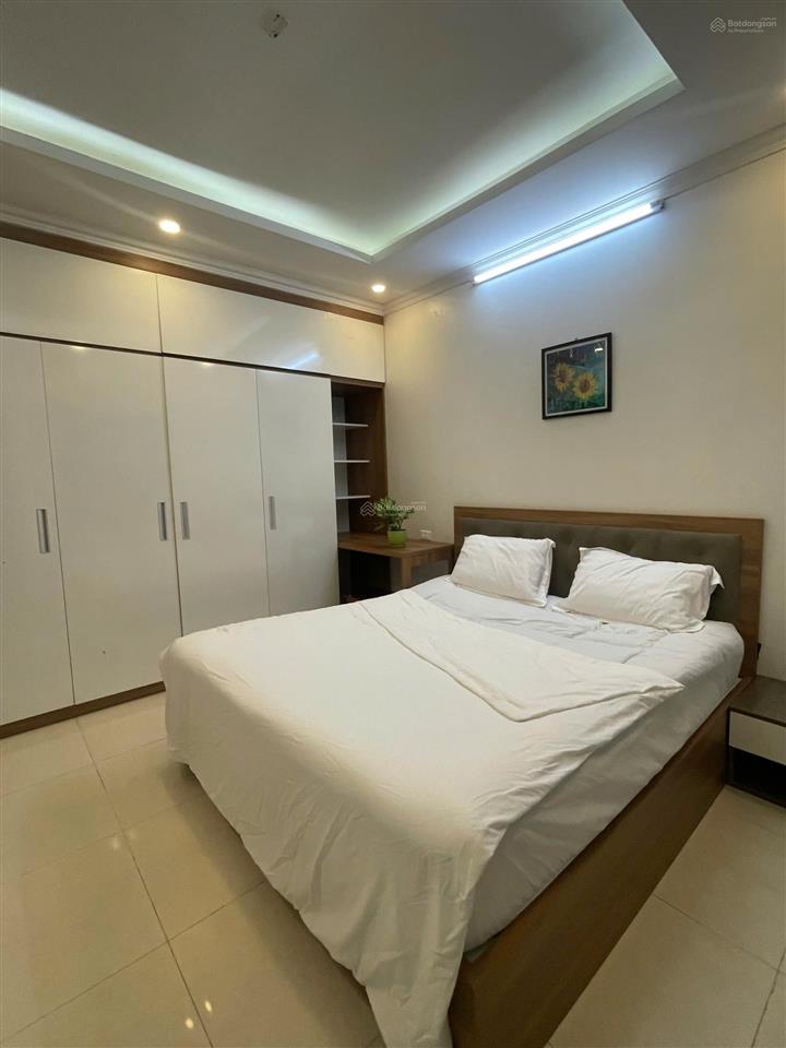 Cho thuê căn hộ 1pn, 1vs, 60m², 7 triệu tại lạc long quân, tây hồ hàng hiếm