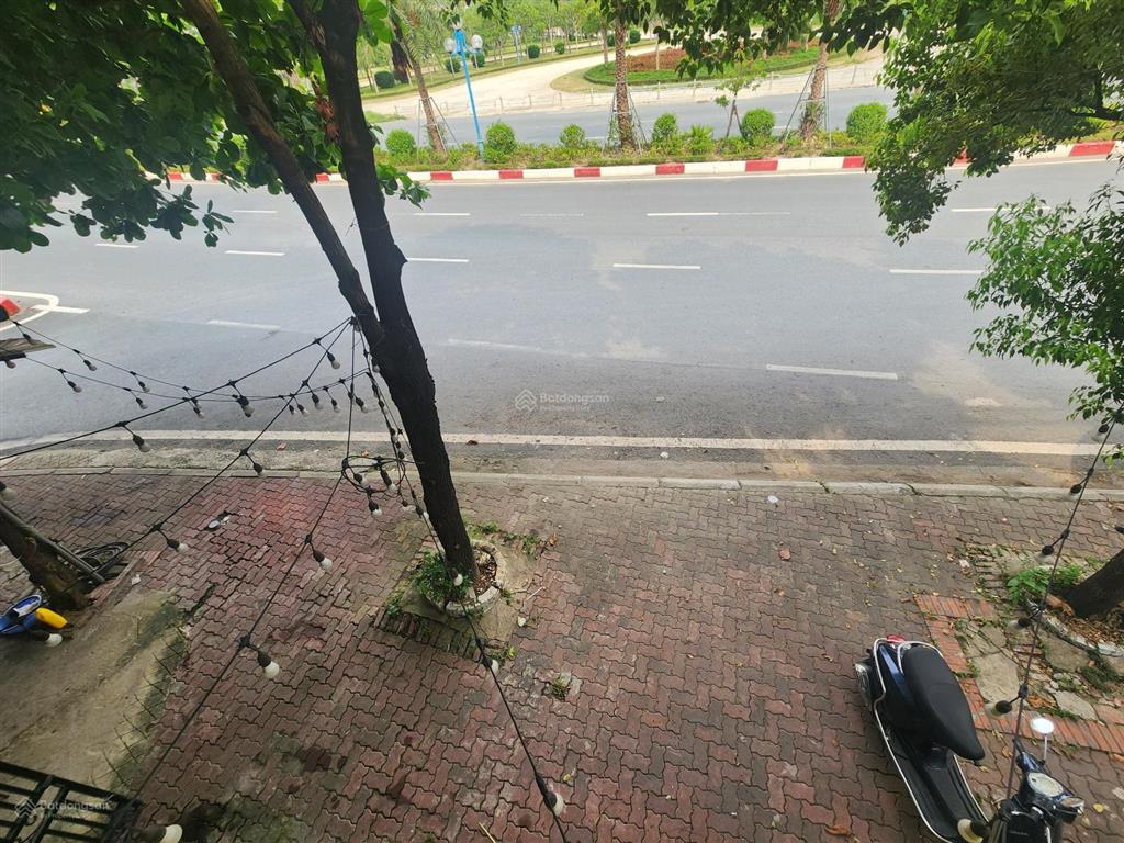 Phú thượng  an dương vương  cho thuê mặt bằng kinh doanh cafe diện tích 100m² x 2 tầng
