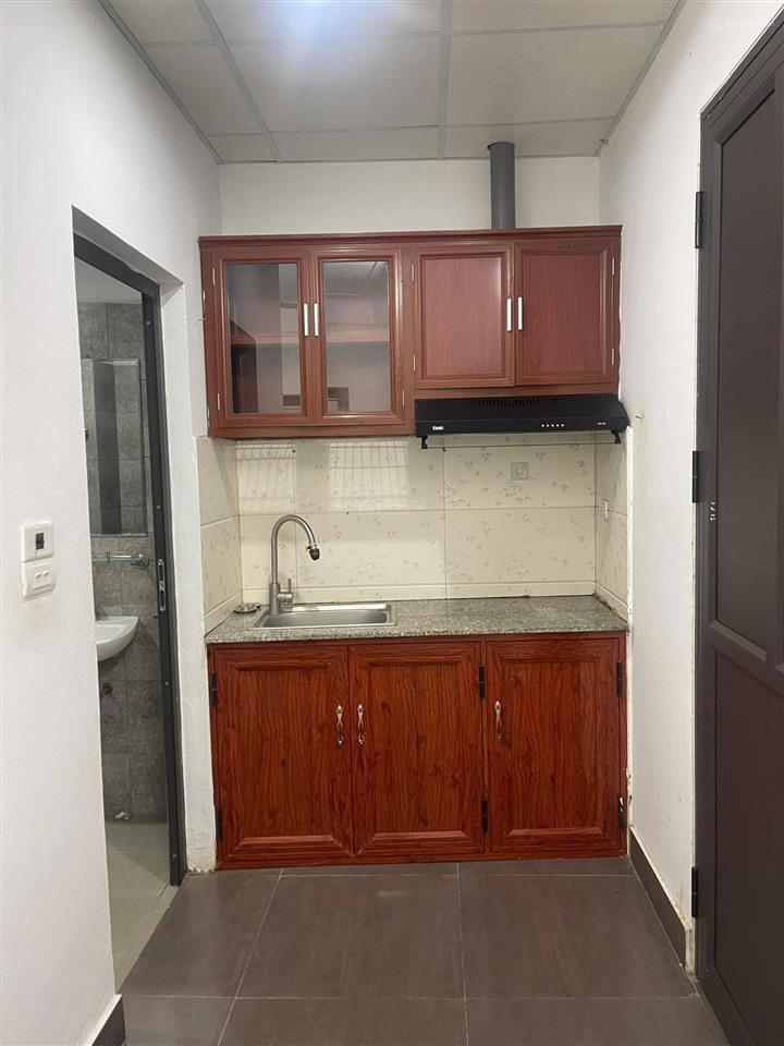 Cho thuê gấp phòng trọ 1pn, 22m2, giá 3,2 triệu tại an dương, tây hồ, hà nội