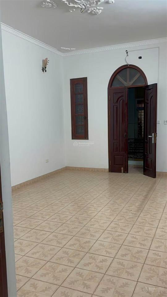 Cho thuê nhà nguyên căn tại phường hồng hà  hà nộiđịa chỉ ngách 32 an dương, phường hồng hà