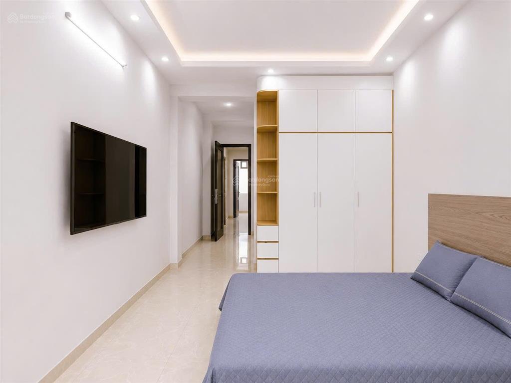 Cho thuê nhà riêng tại tứ liên âu cơ, 15 triệu, 54m2, 4pn + 4wc + 4t, đẹp, nhiều tiện ích