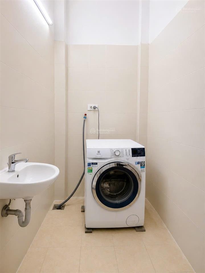 Cho thuê nhà riêng tại tứ liên âu cơ, 15 triệu, 54m2, 4pn + 4wc + 4t, đẹp, nhiều tiện ích