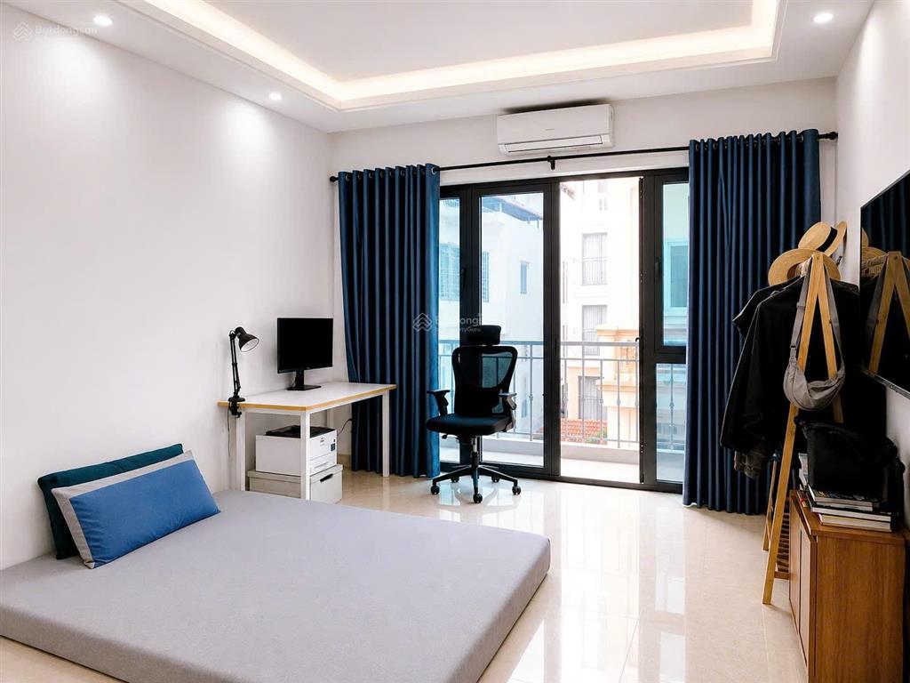 Cho thuê nhà riêng tại tứ liên âu cơ, 15 triệu, 54m2, 4pn + 4wc + 4t, đẹp, nhiều tiện ích