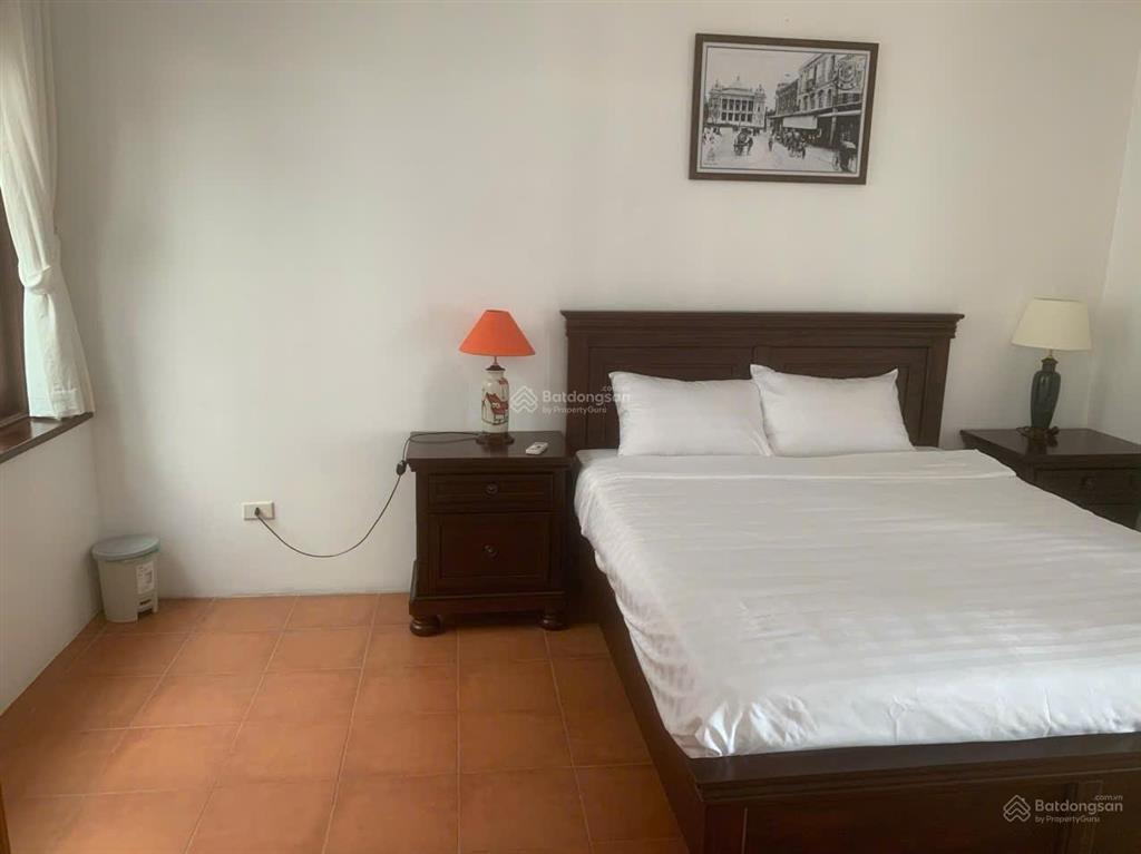 Cho thuê nhà riêng 5 tầng khu phố xuân diệu quảng an tây hồ hà nội
