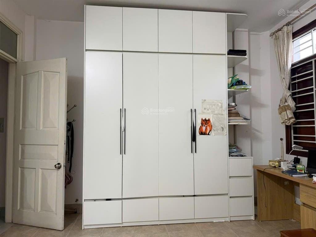 Cho thuê nhà riêng 5pn, 4wc, 55m2 tại ngõ 278 nghi tàm, tây hồ, giá 16 triệu vnd/tháng