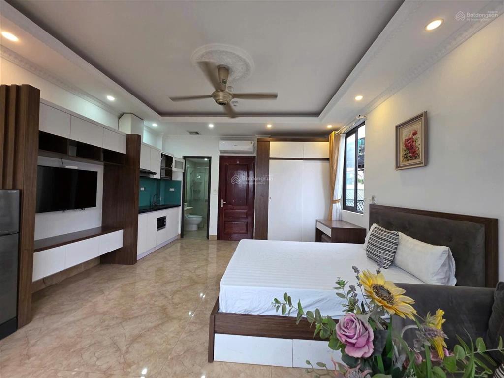 Cho thuê căn hộ studio 1pn, 1wc, 32m2, 6,5 triệu, phường tứ liên, quận tây hồ, hà nội đẹp,
