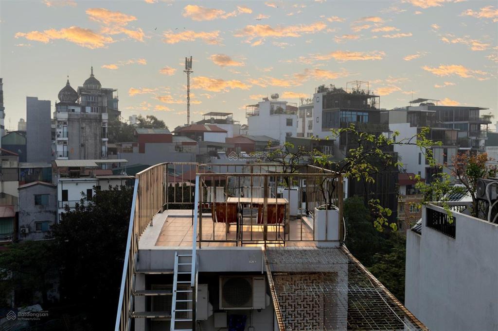 Cho thuê nhà riêng 4pn, 3wc, 45m2 tại phố vũ miên, tây hồ, hà nội, tầng 1 kinh doanh cafe